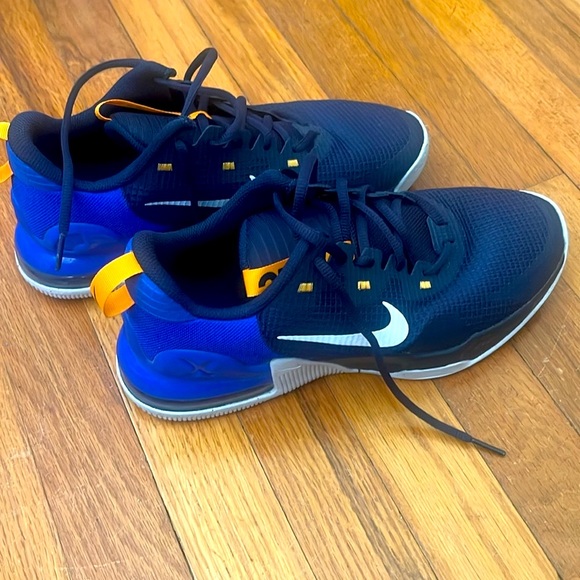 Nike Air Max - Men’s - Picture 3 of 5